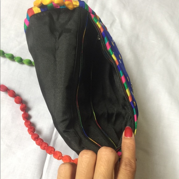 Body cross purse - Picture 3 of 8